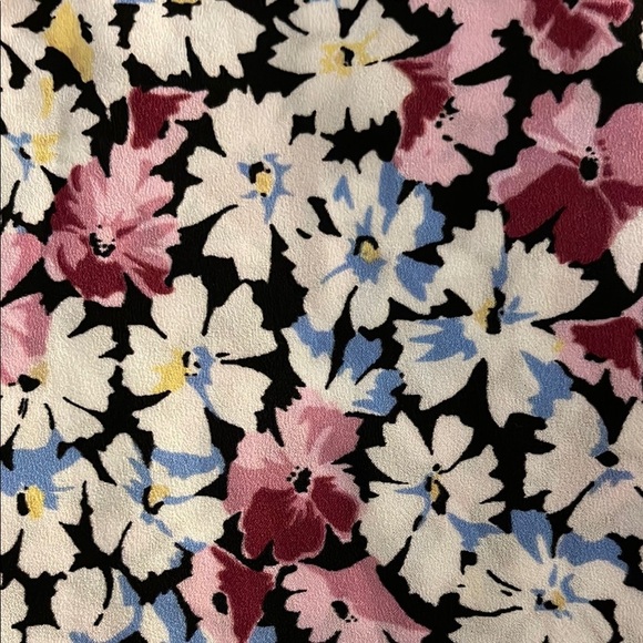 LOFT Floral Print Women's Wrap Skirt - Picture 3 of 4